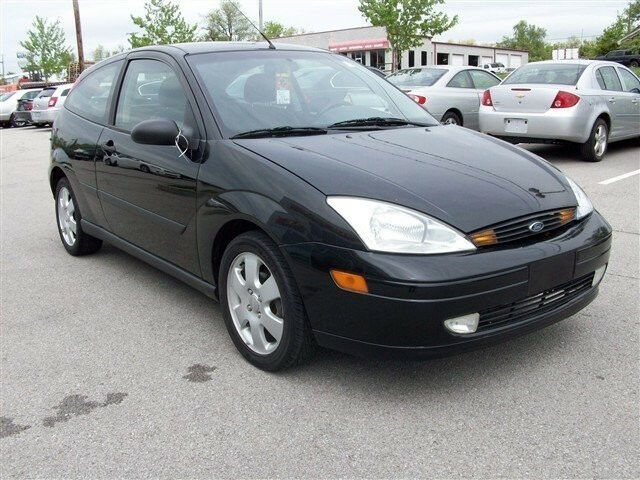 Ford Focus 2003 року