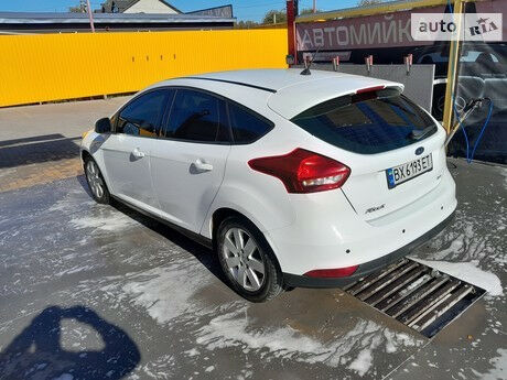 Ford Focus 2017 року