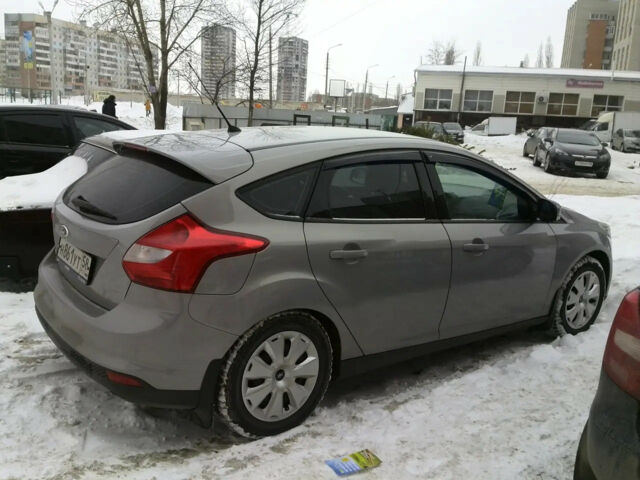 Ford Focus 2011 года