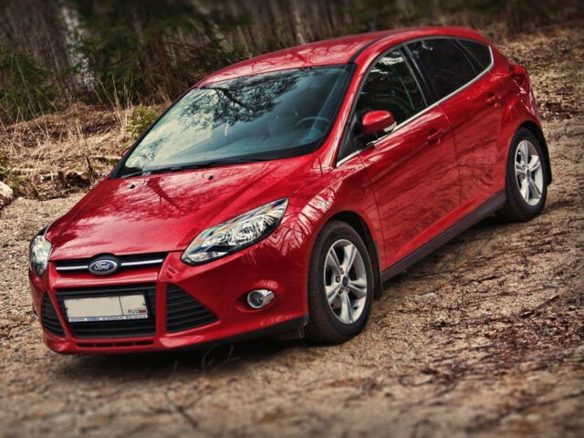 Ford Focus 2012 года