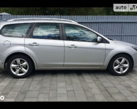 Ford Focus 2010 року