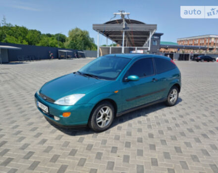 Ford Focus 2001 року