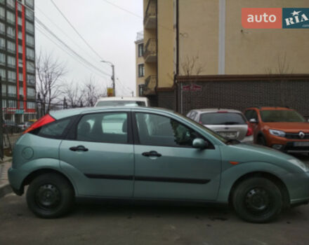 Ford Focus 2000 года