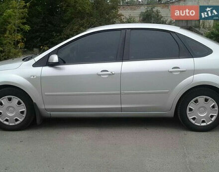 Ford Focus 2007 года
