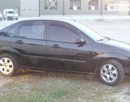 Ford Focus 2000 року