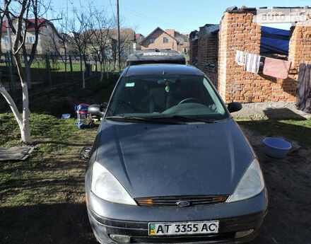 Ford Focus 2003 року