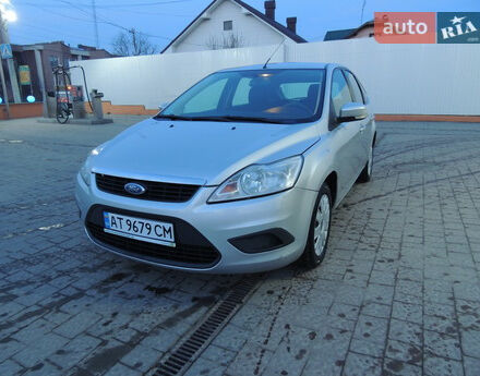 Ford Focus 2010 року