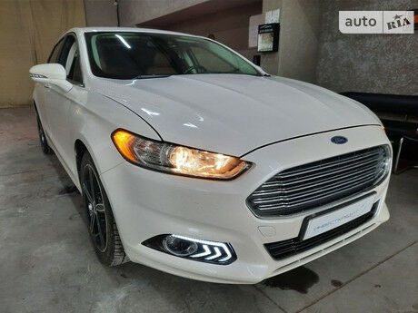 Ford Fusion 2014 года