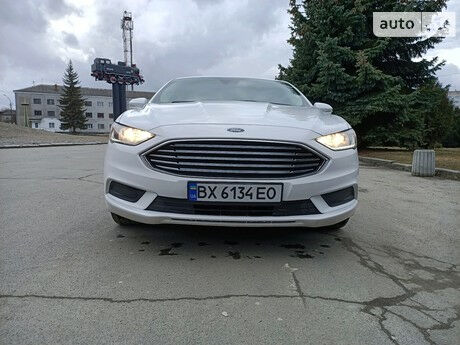 Ford Fusion 2016 года