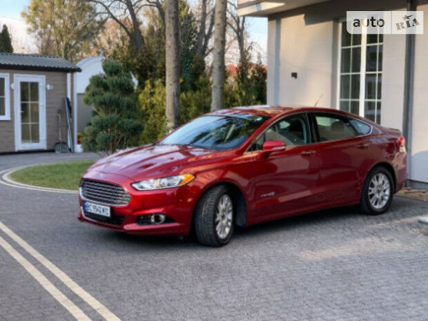 Форд Фьюжн 2013 року Ford Fusion 2013 року