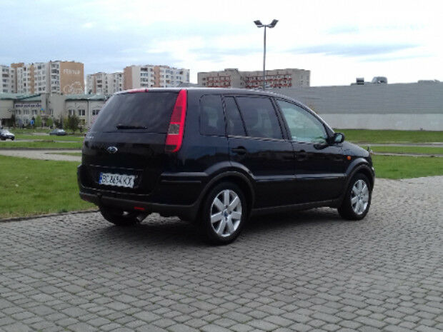 Ford Fusion 2005 года