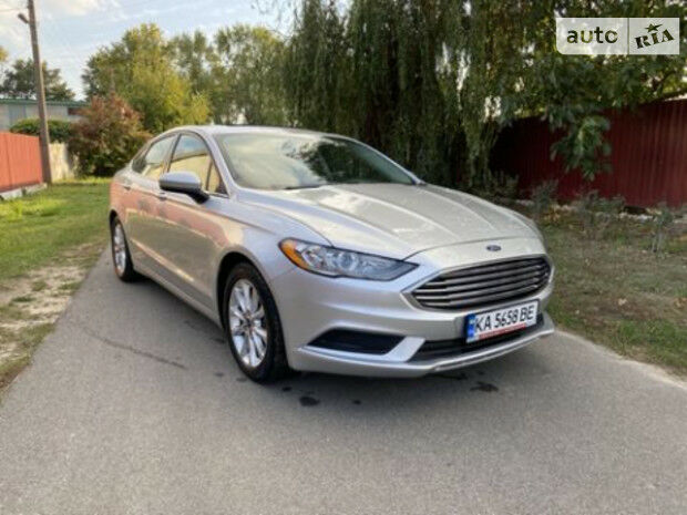 Ford Fusion 2017 года