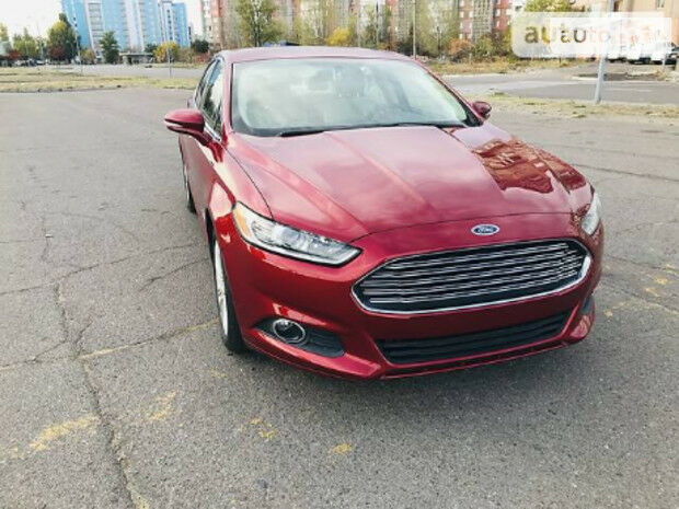 Ford Fusion 2016 года