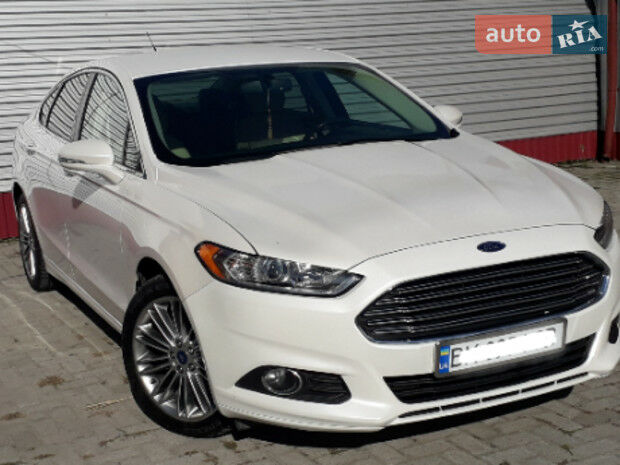 Ford Fusion 2013 года