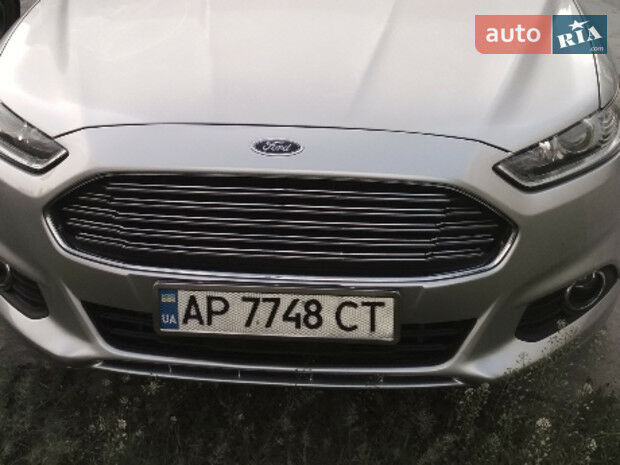 Ford Fusion 2013 года