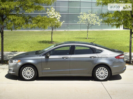 Ford Fusion 2010 года