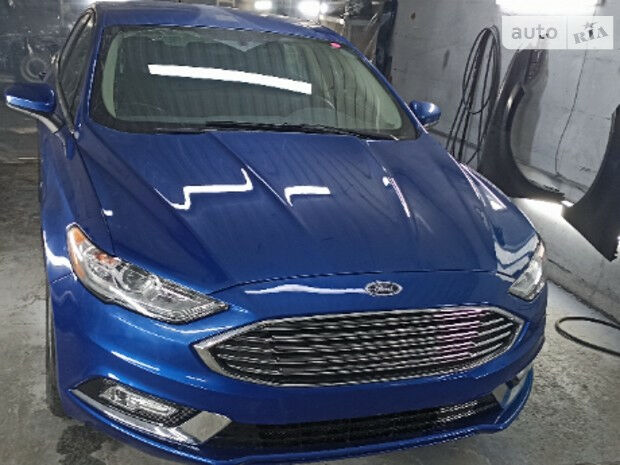 Ford Fusion 2017 року