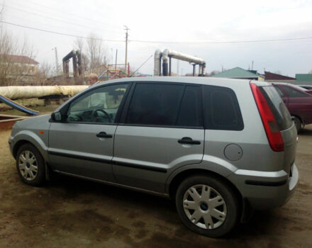 Ford Fusion 2005 года - Фото 2 авто