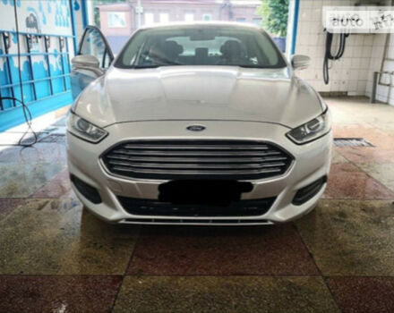 Ford Fusion 2013 року