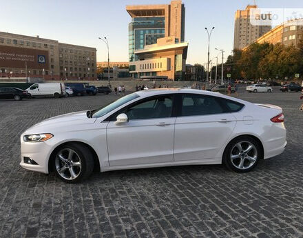 Ford Fusion 2016 года