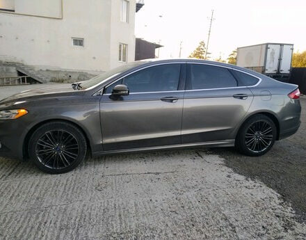 Ford Fusion 2013 года