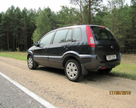 Ford Fusion 2010 року - Фото 3 автомобіля