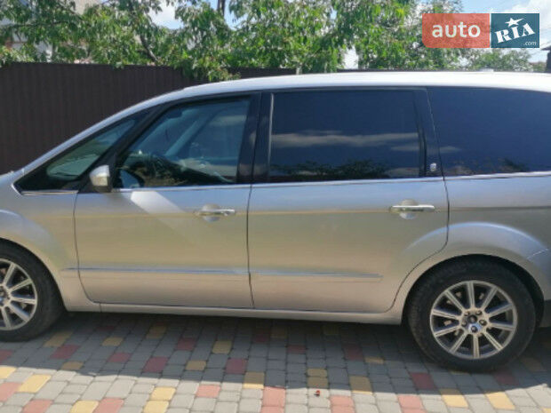 Форд Галакси 2007 года Ford Galaxy 2007 года