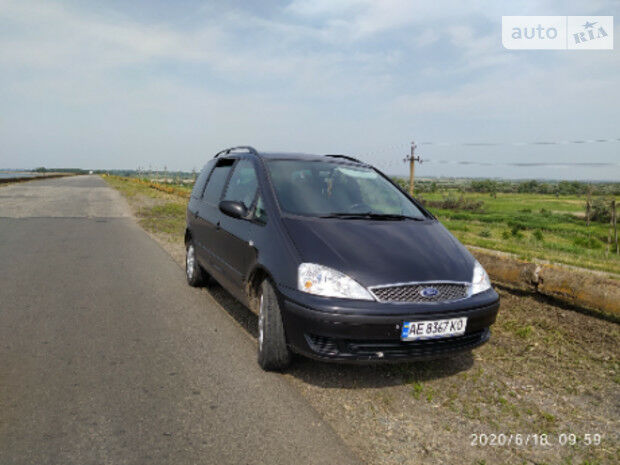 Ford Galaxy 2004 года