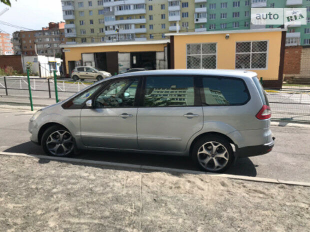 Форд Галакси 2007 года Ford Galaxy 2007 года