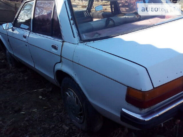 Ford Granada 1982 року