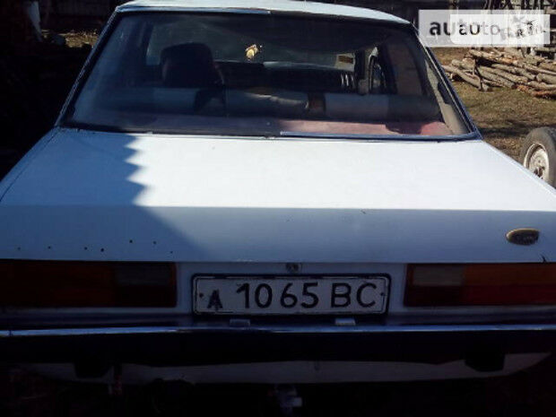 Ford Granada 1982 року