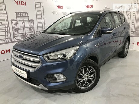 Форд Куга 2019 року Ford Kuga 2019 року