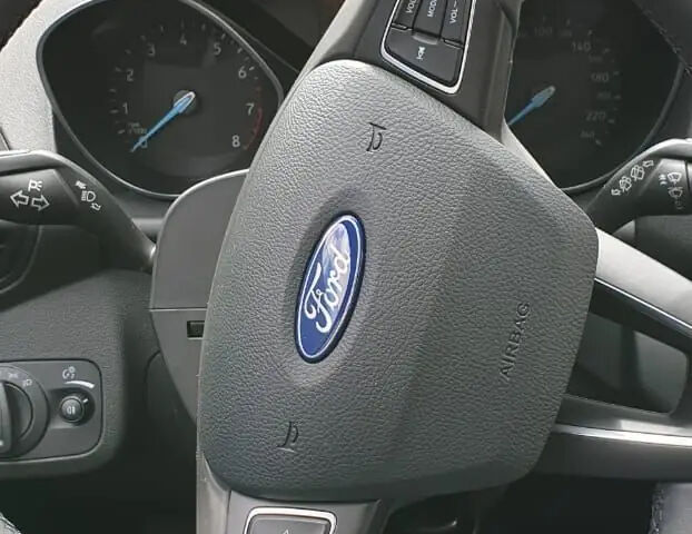 Ford Kuga 2019 року