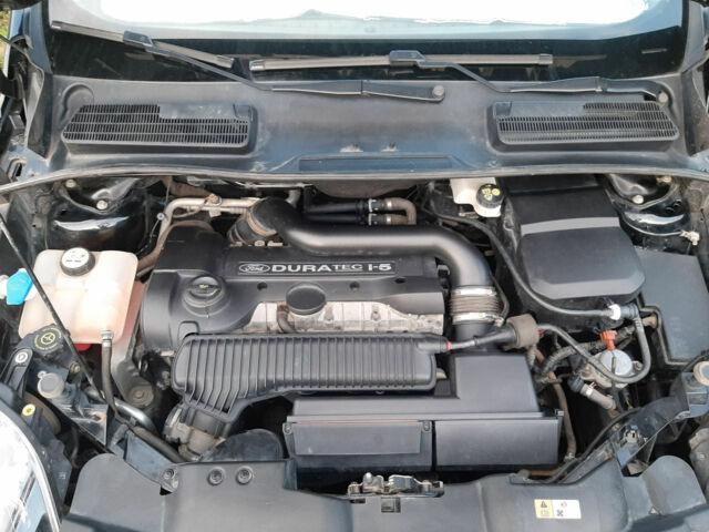 Ford Kuga 2011 года