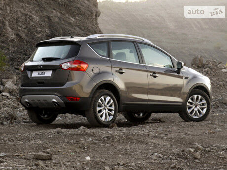 Форд Куга 2012 року Ford Kuga 2012 року