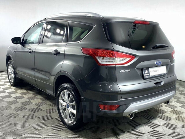 Ford Kuga 2015 року