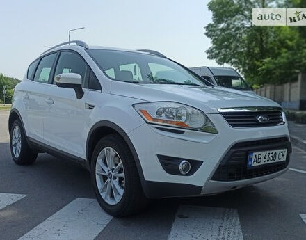 Ford Kuga 2012 года