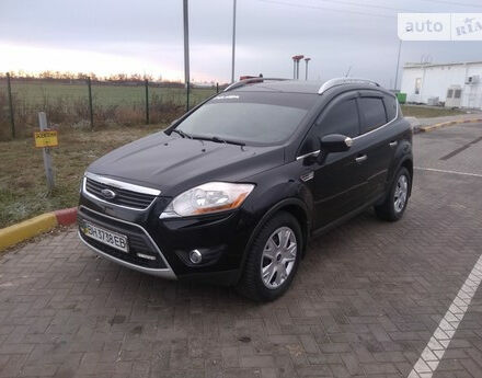 Ford Kuga 2011 года