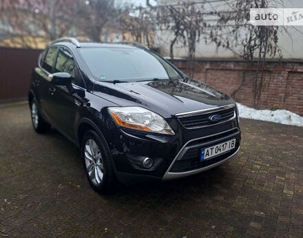 Ford Kuga 2011 года