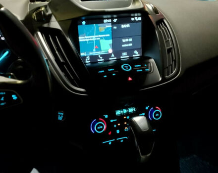 Ford Kuga 2018 року - Фото 3 автомобіля