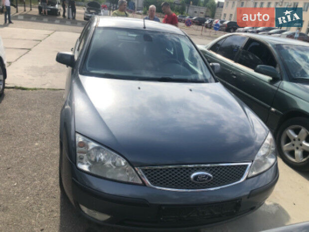 Форд Мондео 2004 года Ford Mondeo 2004 года