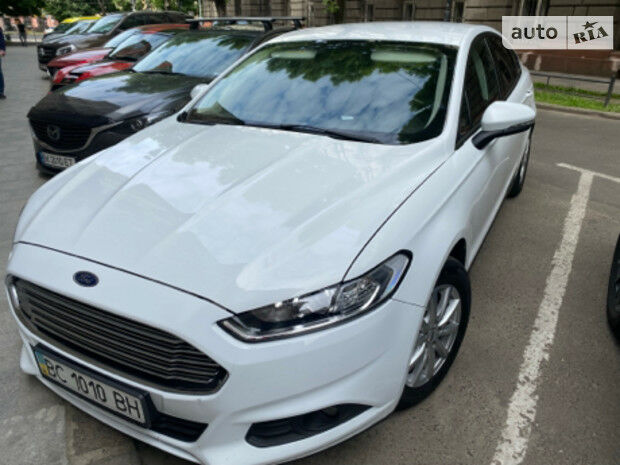 Ford Mondeo 2016 року