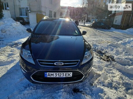 Ford Mondeo 2011 года