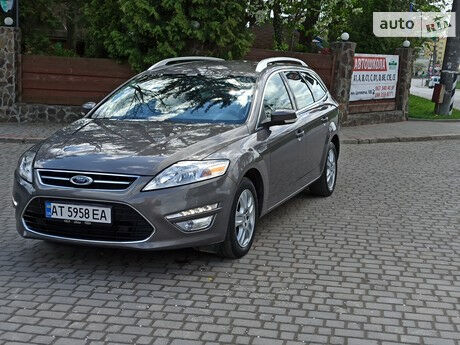 Ford Mondeo 2011 года