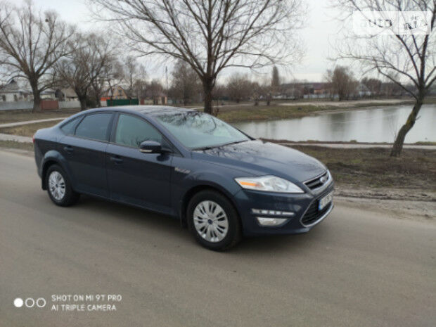 Ford Mondeo 2011 года