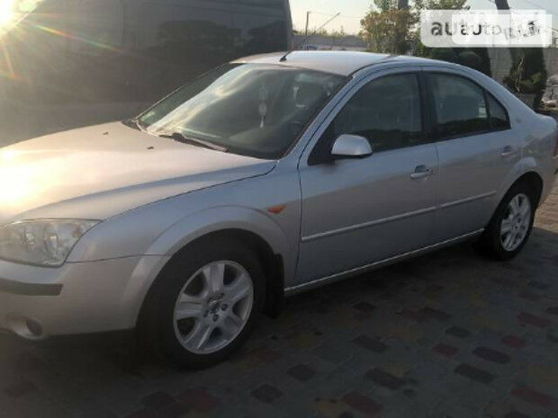 Ford Mondeo 2001 года