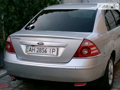 Ford Mondeo 2005 года