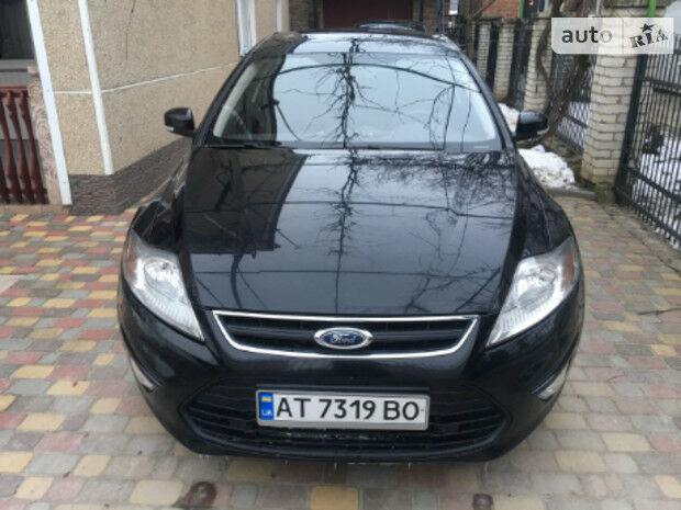 Ford Mondeo 2012 года