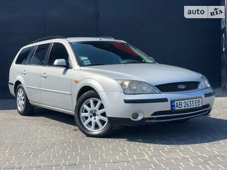 Ford Mondeo 2001 року