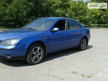 Ford Mondeo 2000 года